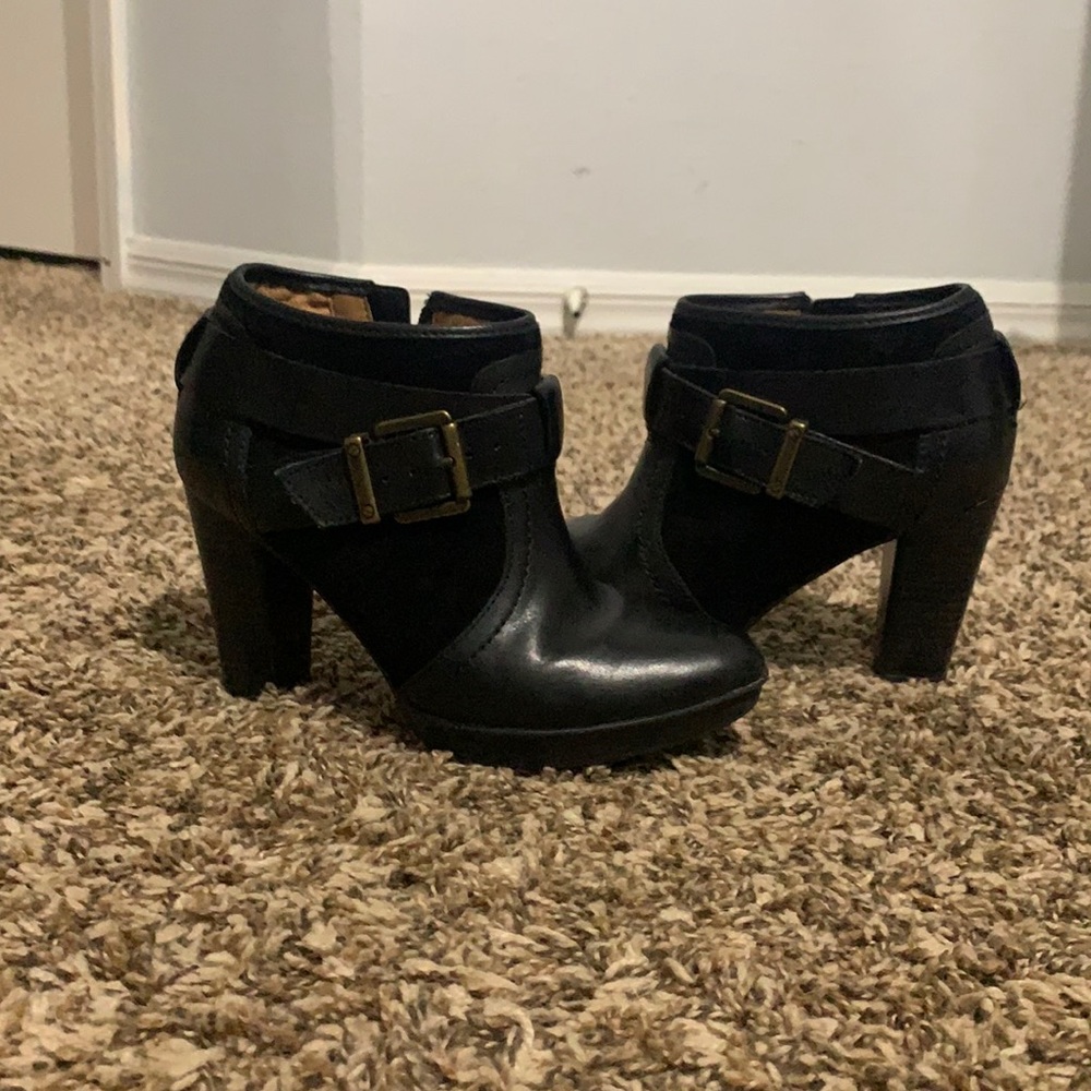 Clarks artisan